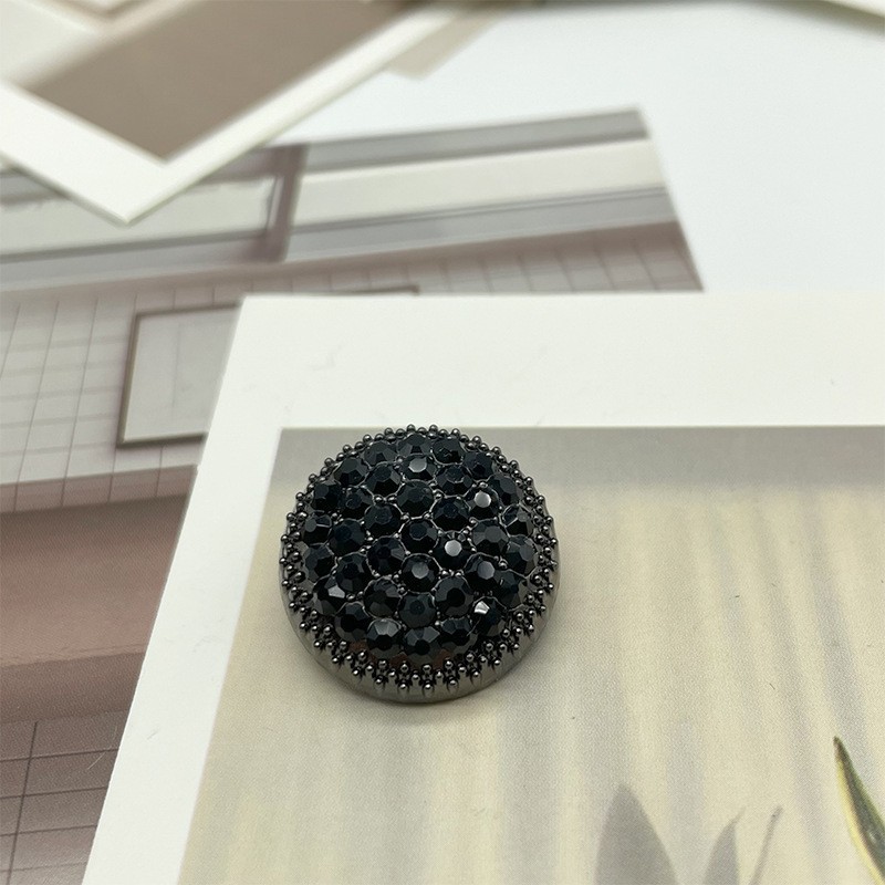 Luxcy Metal Rhinestone Button  - đánh giá và giá Button Hole Cutter